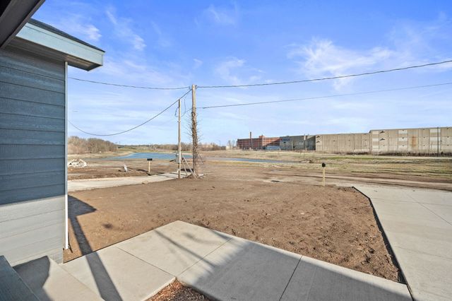 2505 Shaw Street, Des Moines, IA 50317