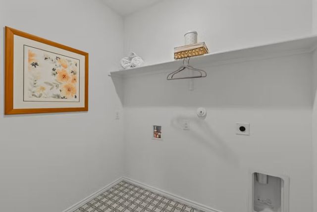 405 Jills Path, Seguin, TX 78155