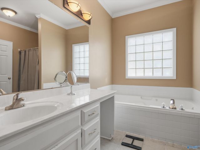 3122 Navajo Drive, Decatur, AL 35603