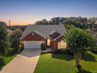 3122 Navajo Drive, Decatur, AL 35603