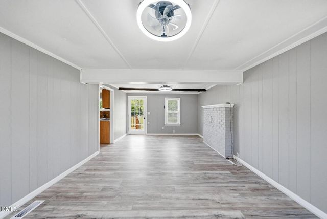 320 E Earp Street, Holly Springs, NC 27540