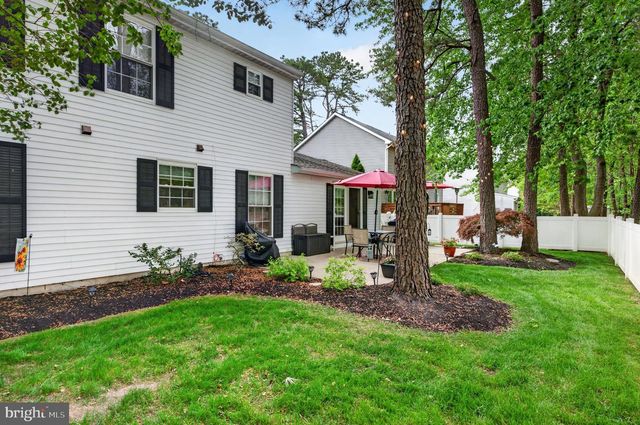 52 MASTERS CIR, Marlton, NJ 08053