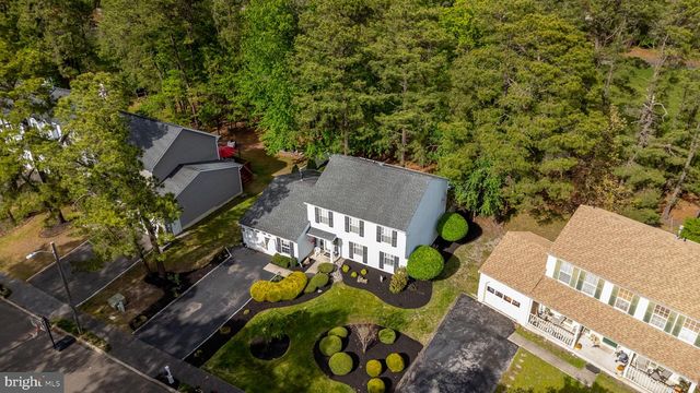 52 MASTERS CIR, Marlton, NJ 08053