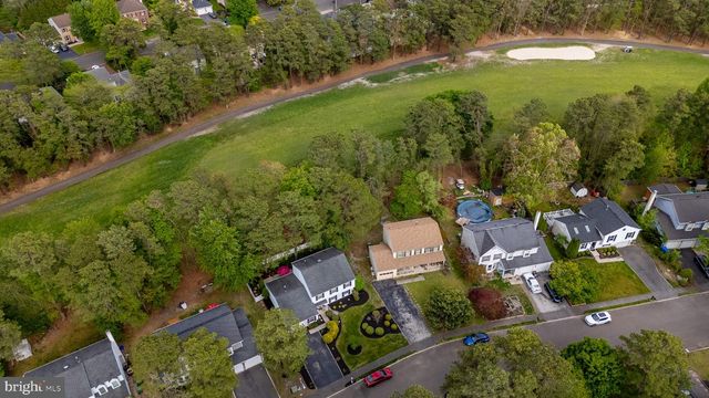 52 MASTERS CIR, Marlton, NJ 08053
