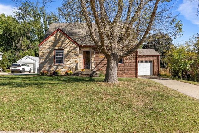 2119 35th Street, Des Moines, IA 50310