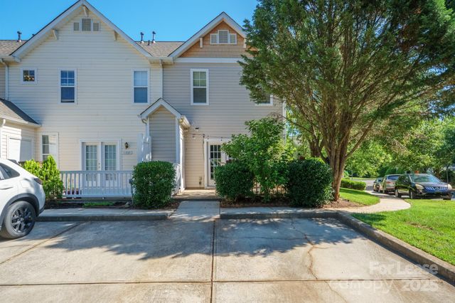 11339 Dundarrach Lane, Charlotte, NC 28277