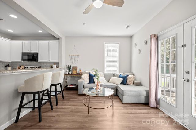 11339 Dundarrach Lane, Charlotte, NC 28277