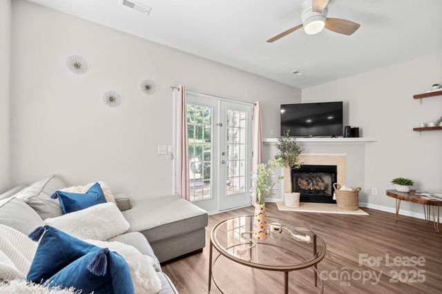 11339 Dundarrach Lane, Charlotte, NC 28277