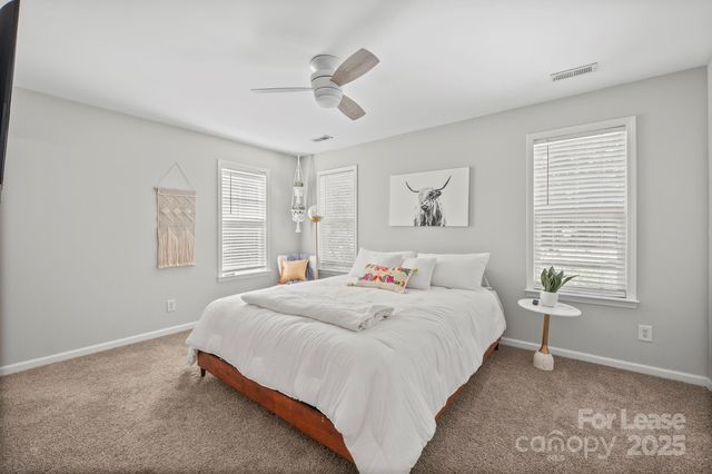 11339 Dundarrach Lane, Charlotte, NC 28277