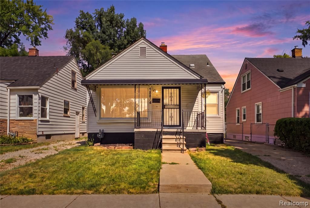 18974 Dale Street, Detroit, MI 48219