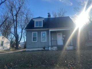 6728 Robbins Avenue, St Louis, MO 63133