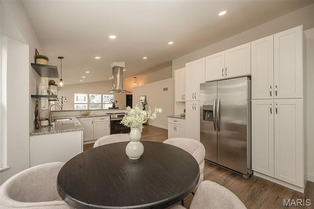 1494 Brittany Cove, Cottleville, MO 63304