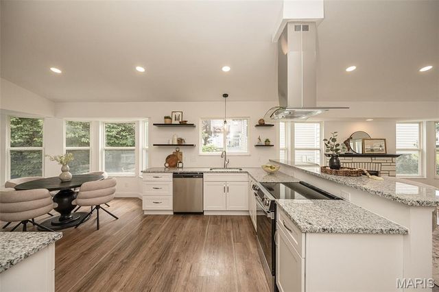1494 Brittany Cove, Cottleville, MO 63304