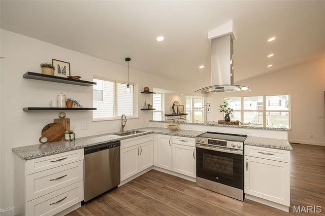 1494 Brittany Cove, Cottleville, MO 63304