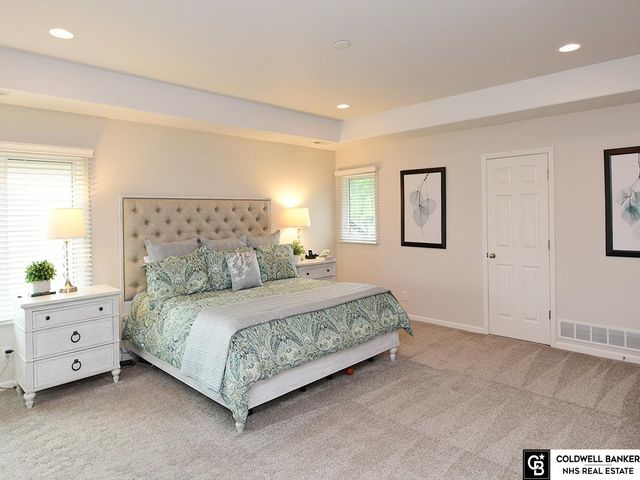 14626 Girard Street, Bennington, NE 68007