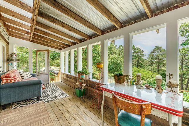 679 County Road 332, Eureka Springs, AR 72632