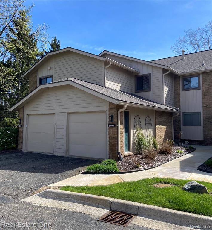 6463 Maple Hills Lane, Bloomfield Hills, MI 48301