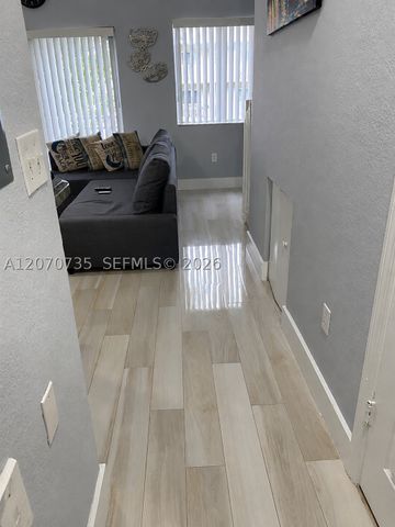 7991 NW 8th St 110, Miami, FL 33126
