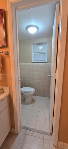 7400 Miami Lakes Dr D305, Miami Lakes, FL 33014