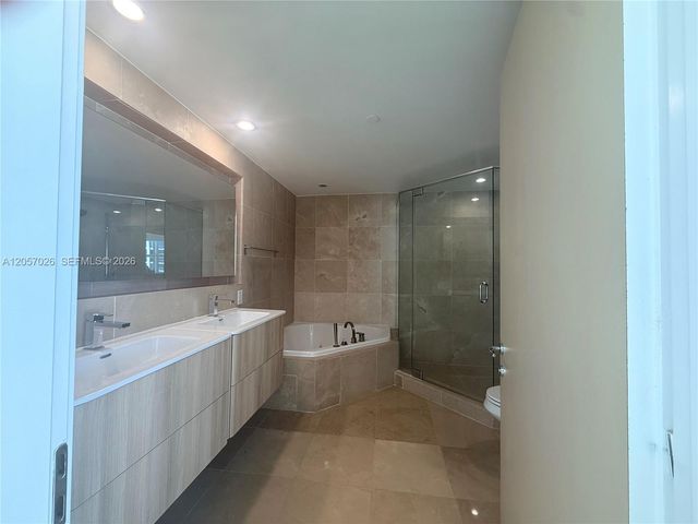 6000 Indian Creek Dr 17A, Miami Beach, FL 33140