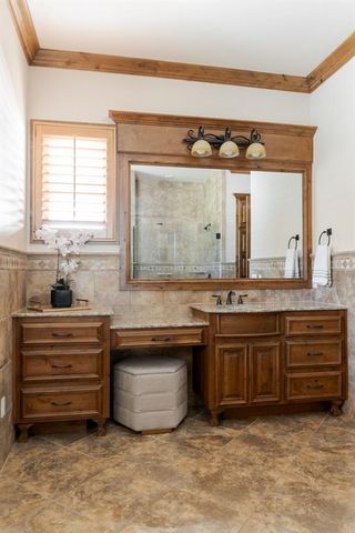 16772 Little Leaf Lane, Edmond, OK 73012