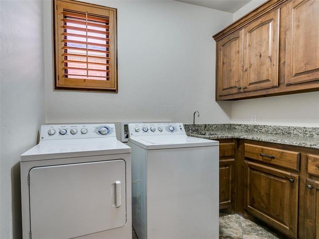 16772 Little Leaf Lane, Edmond, OK 73012