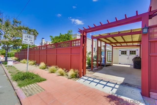 3001 Kalmia, San Diego, CA 92104