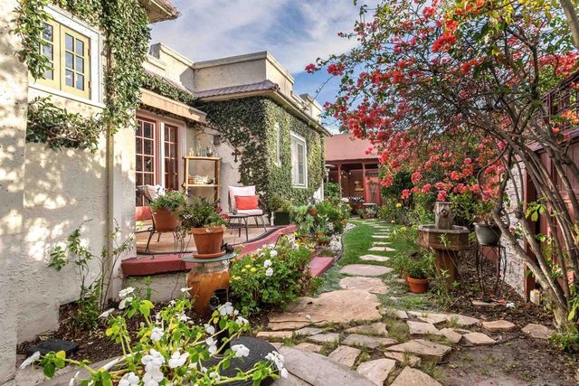 3001 Kalmia, San Diego, CA 92104