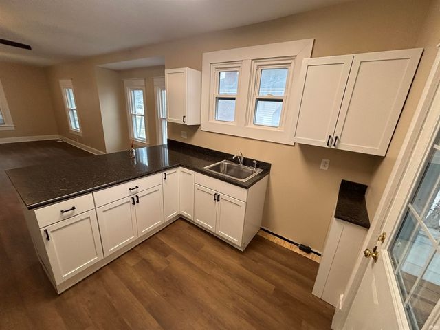 1159 E Saint Clair Street, Vincennes, IN 47591