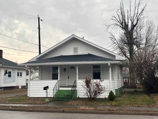 1159 E Saint Clair Street, Vincennes, IN 47591