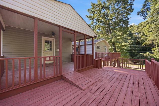 185 Diane Lane, Fort Oglethorpe, GA 30742