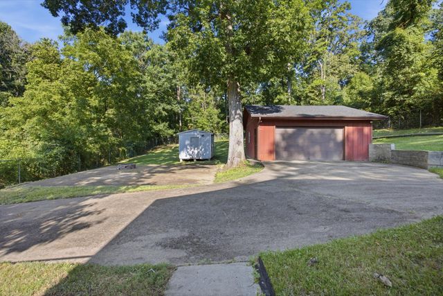 185 Diane Lane, Fort Oglethorpe, GA 30742