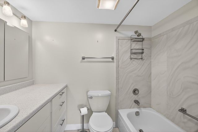 2640 SW 22nd Avenue 1103, Delray Beach, FL 33445