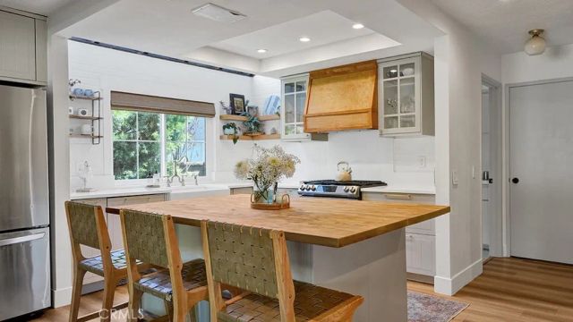 27195 Monforte, Mission Viejo, CA 92692