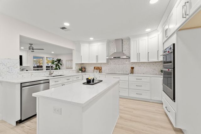 600 Pistachio Circle, Irving, TX 75063