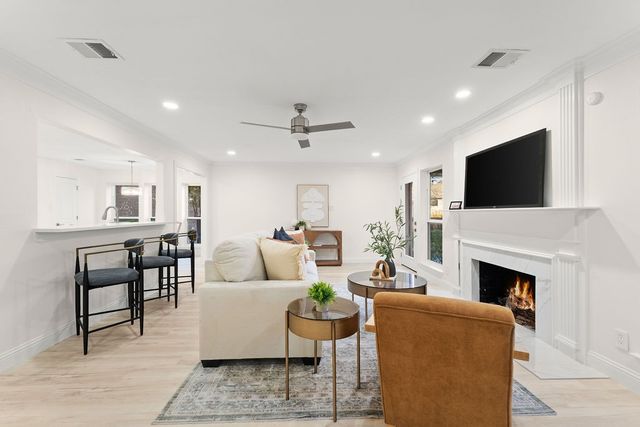 600 Pistachio Circle, Irving, TX 75063