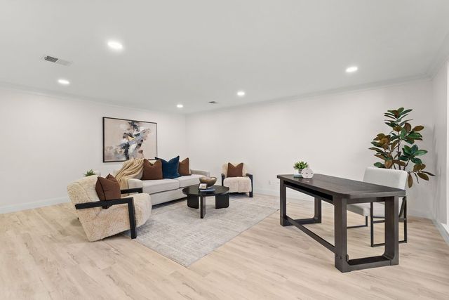 600 Pistachio Circle, Irving, TX 75063