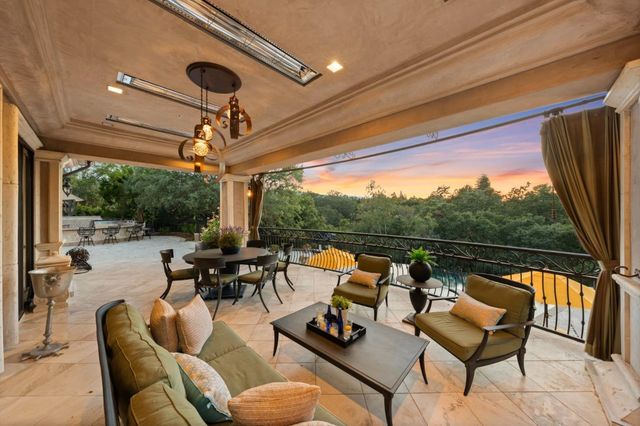 15301 Robin Anne Lane, Monte Sereno, CA 95030
