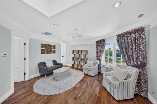 15301 Robin Anne Lane, Monte Sereno, CA 95030