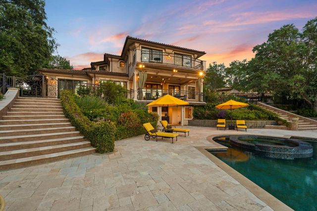 15301 Robin Anne Lane, Monte Sereno, CA 95030