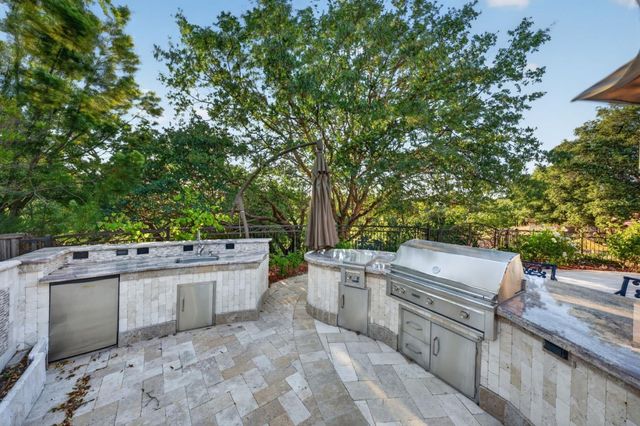 15301 Robin Anne Lane, Monte Sereno, CA 95030