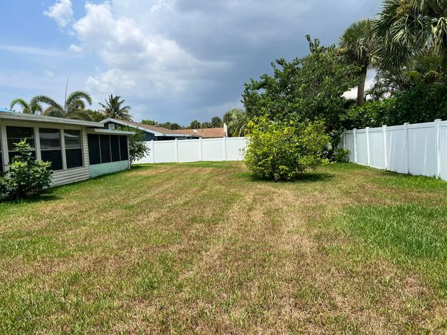 1916 Coconut Drive, Fort Pierce, FL 34949