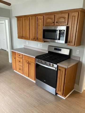 207 High Street 207, Waltham, MA 02453