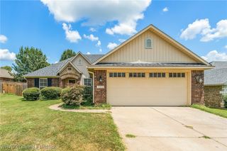 1046 Maple Ridge Drive, Greenwood, AR 72936
