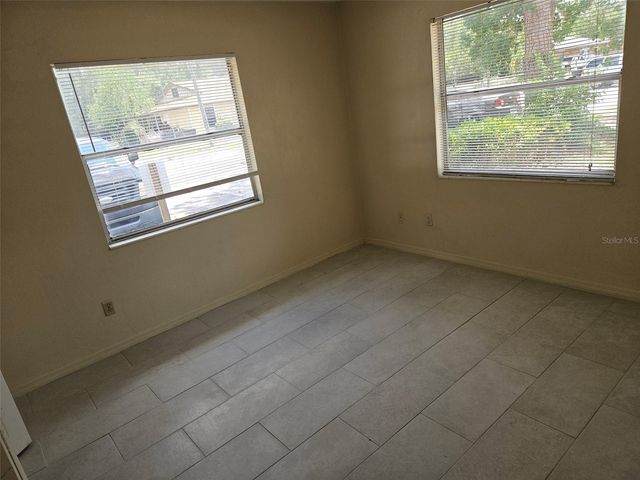 5813 NW 23RD TERRACE ABCD, Gainesville, FL 32653