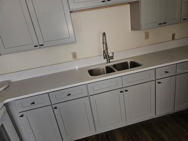 5813 NW 23RD TERRACE ABCD, Gainesville, FL 32653