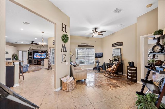 4403 AVONDALE GROVES STREET, Plant City, FL 33567