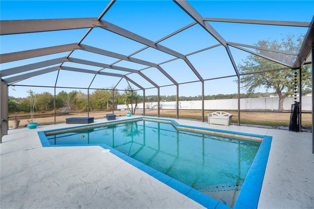 4403 AVONDALE GROVES STREET, Plant City, FL 33567