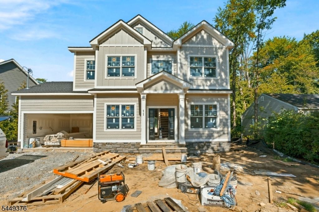 11 Maplewood Dr, Livingston Twp., NJ 07039 — exterior