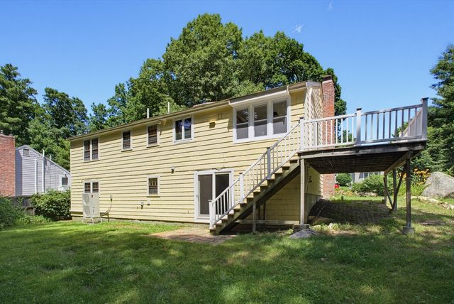 37 Woodbury Rd, Southborough, MA 01772